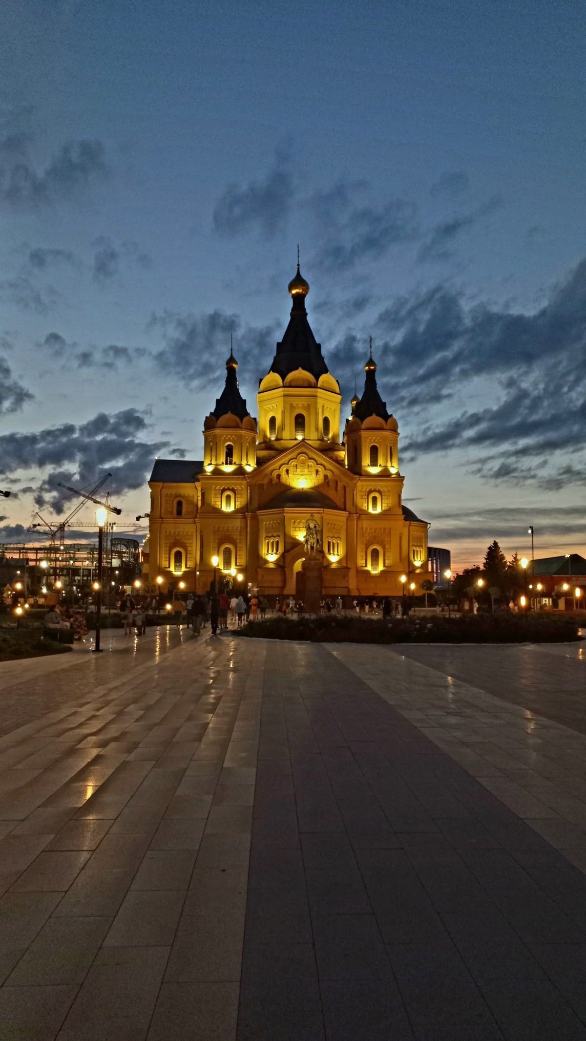 Нижний Новгород - Жемчужина Волги: апартаменты в историческом центре и новостройки с панорамой реки